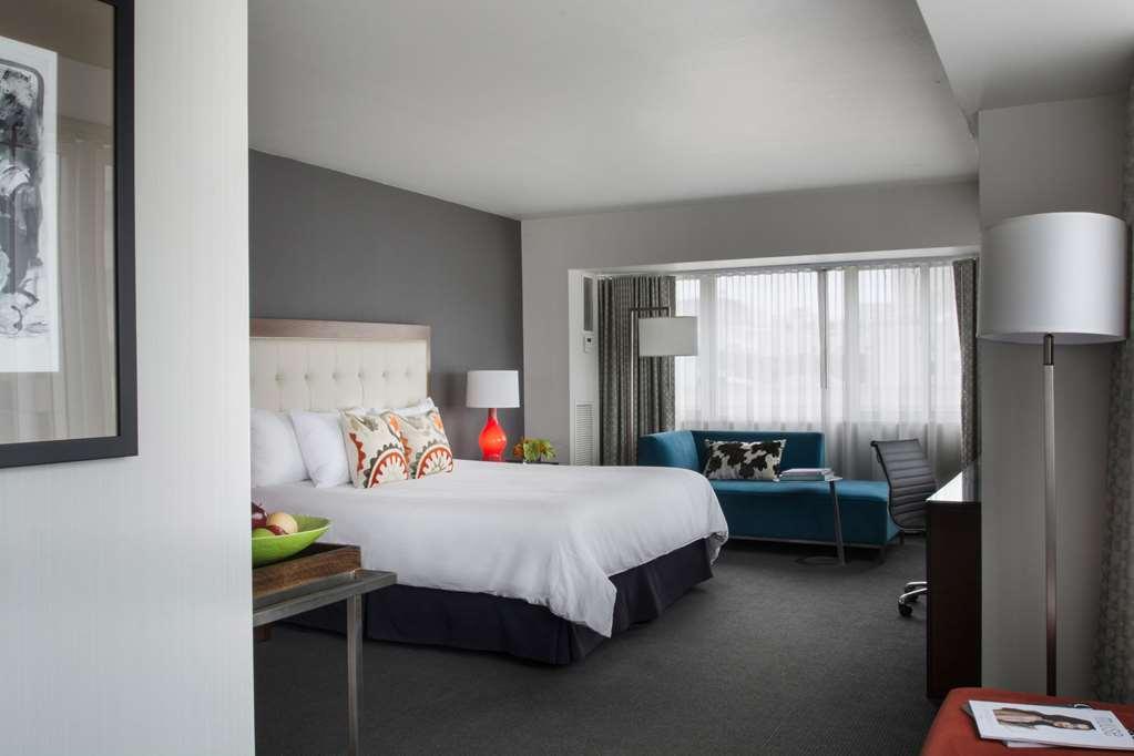 Hotel Murano Tacoma Pokój zdjęcie A guest room at the Hotel Commonwealth