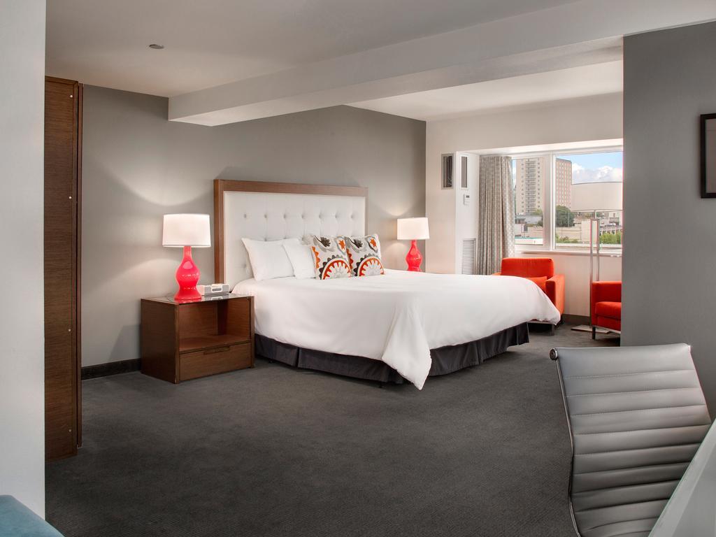 Hotel Murano Tacoma Zewnętrze zdjęcie A suite at the Hotel Valencia
