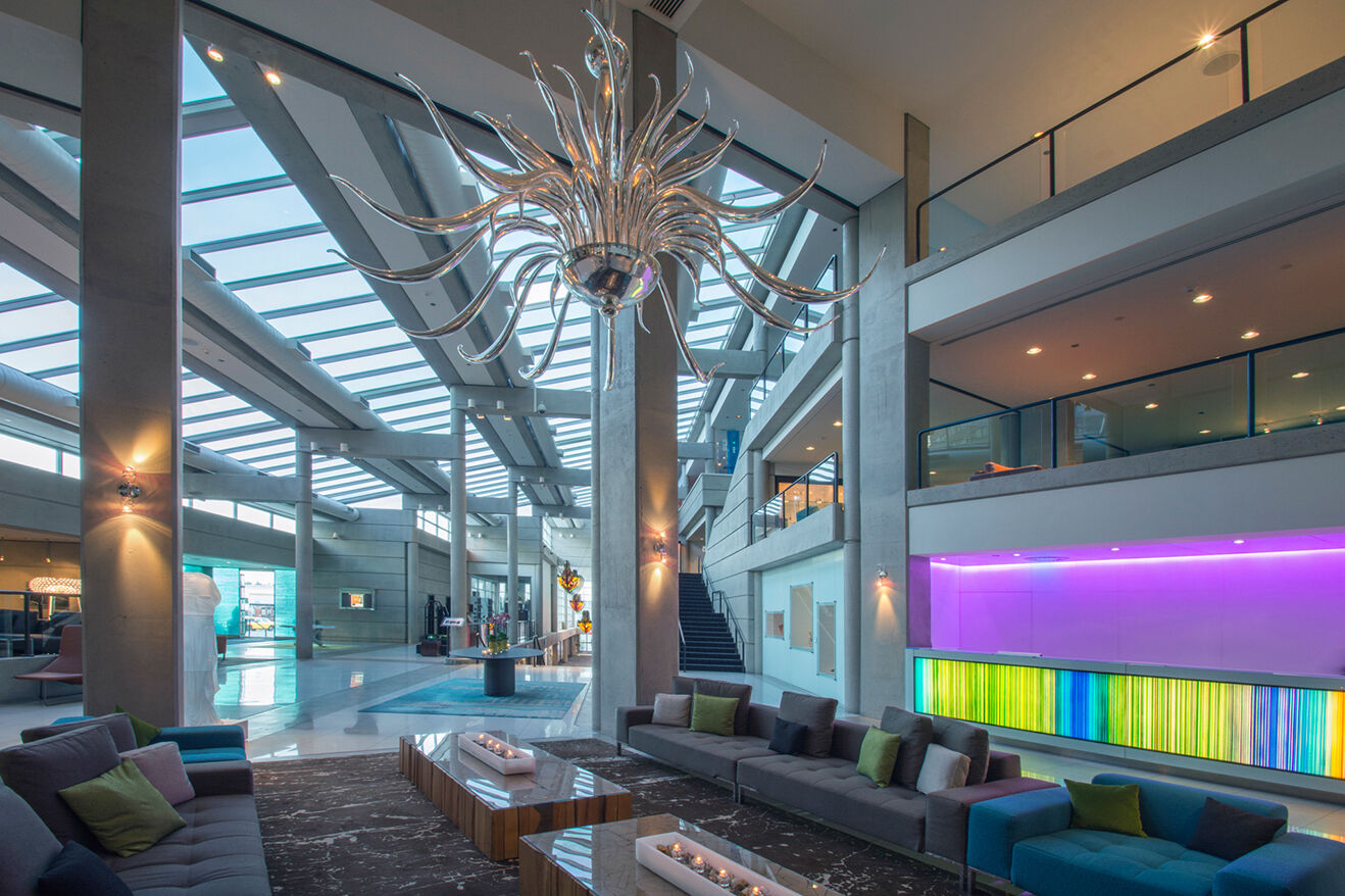 Hotel Murano Tacoma Zewnętrze zdjęcie The lobby of the Renaissance Boston Harbor Hotel